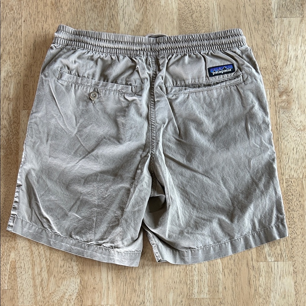 Patagonia Khaki Elastic-Waist Casual Shorts